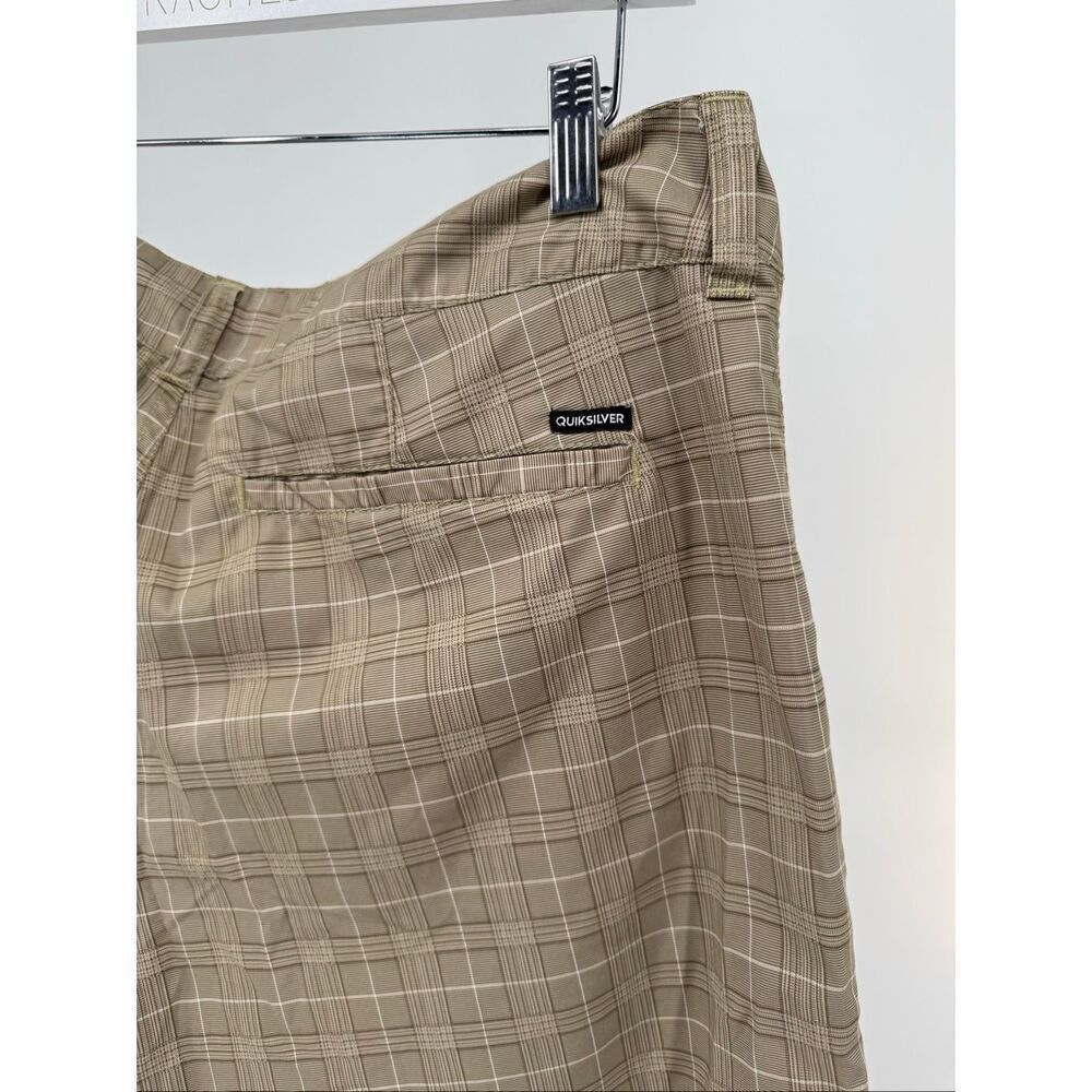 Quicksilver Army Green Plaid Amphibians Shorts 36 - Picture 4 of 6